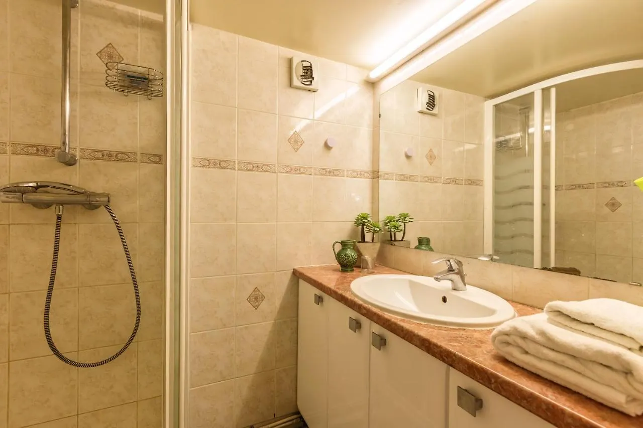 Daire Residence Grand Roc - Ancolies 027 - Happy Rentals Chamonix